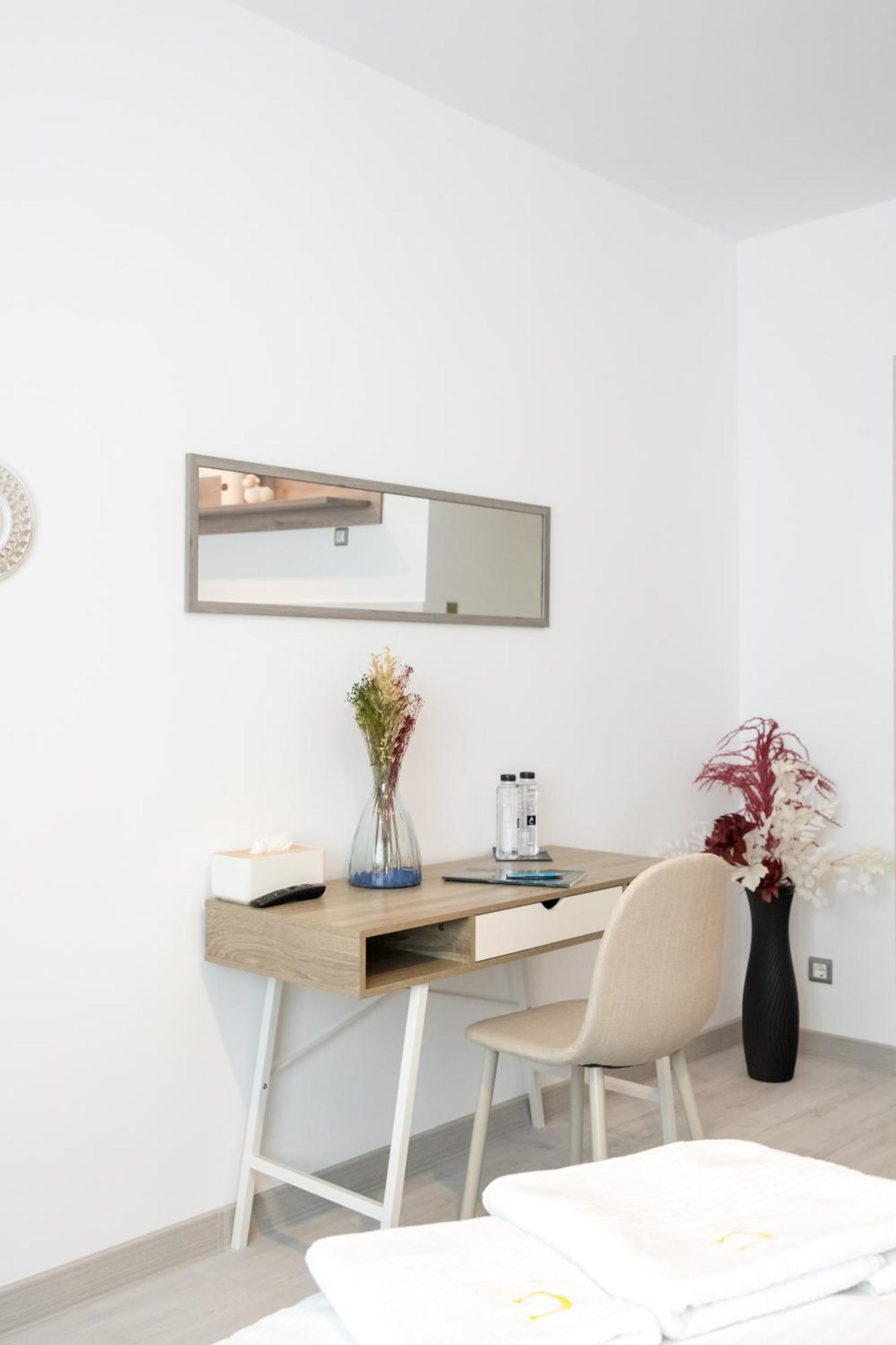 Charlotte Grand Bucharest Apartman Kültér fotó